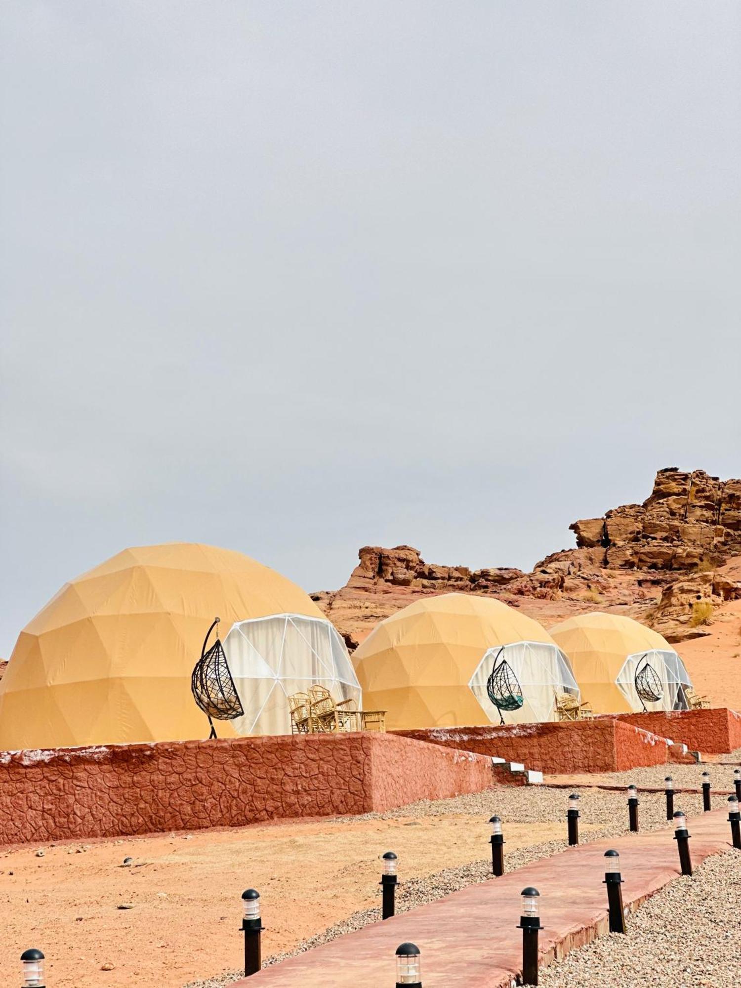 Nael Bedouin Luxury Camp Wadi Rum Exterior photo